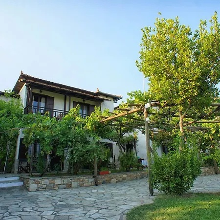 Saily Hotel 2*